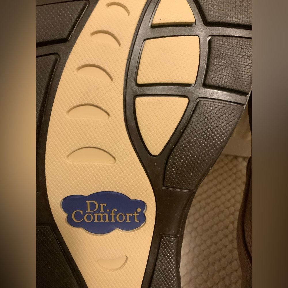 DR. COMFORT - Picture 16 of 16